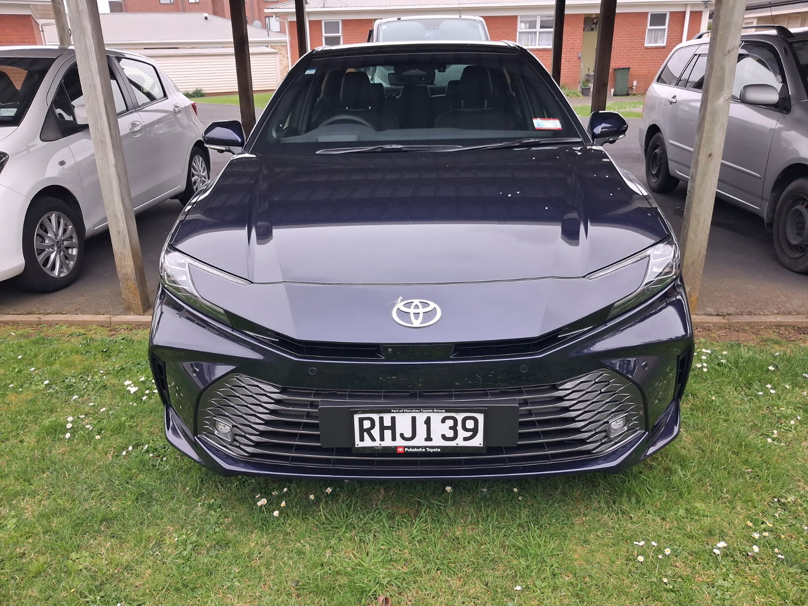 TOYOTA CAMRY SALOON 2017-CURRENT